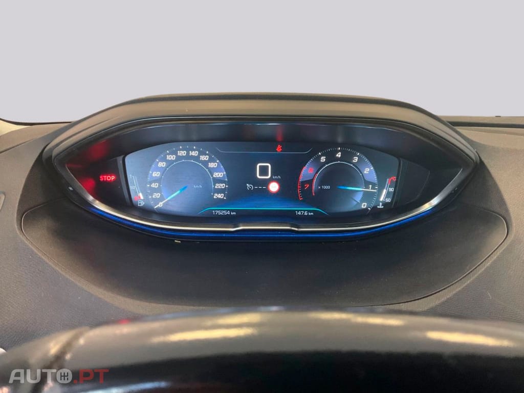 Peugeot 3008 1.2 PureTech Active
