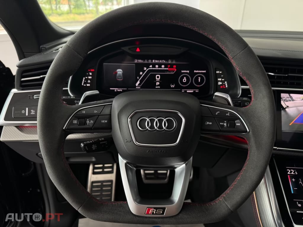 Audi RSQ8 4.0 TFSi quattro Matrix