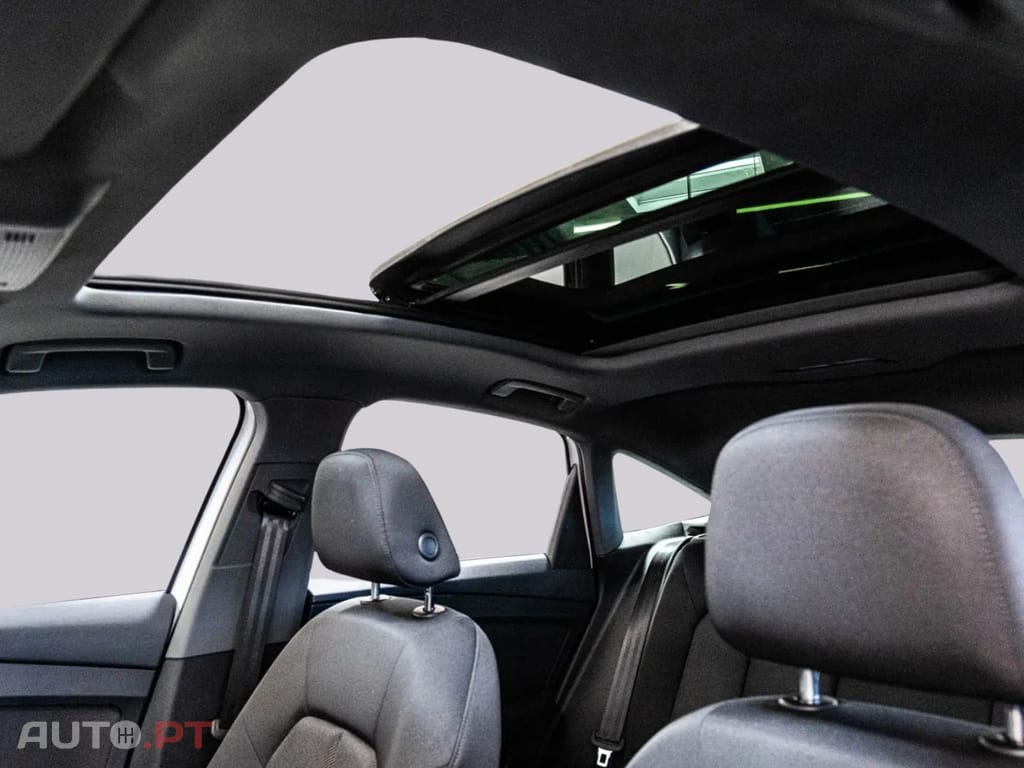 Audi Q4 E-Tron SPORTBACK 40 I.V.A DEDUTIVEL 