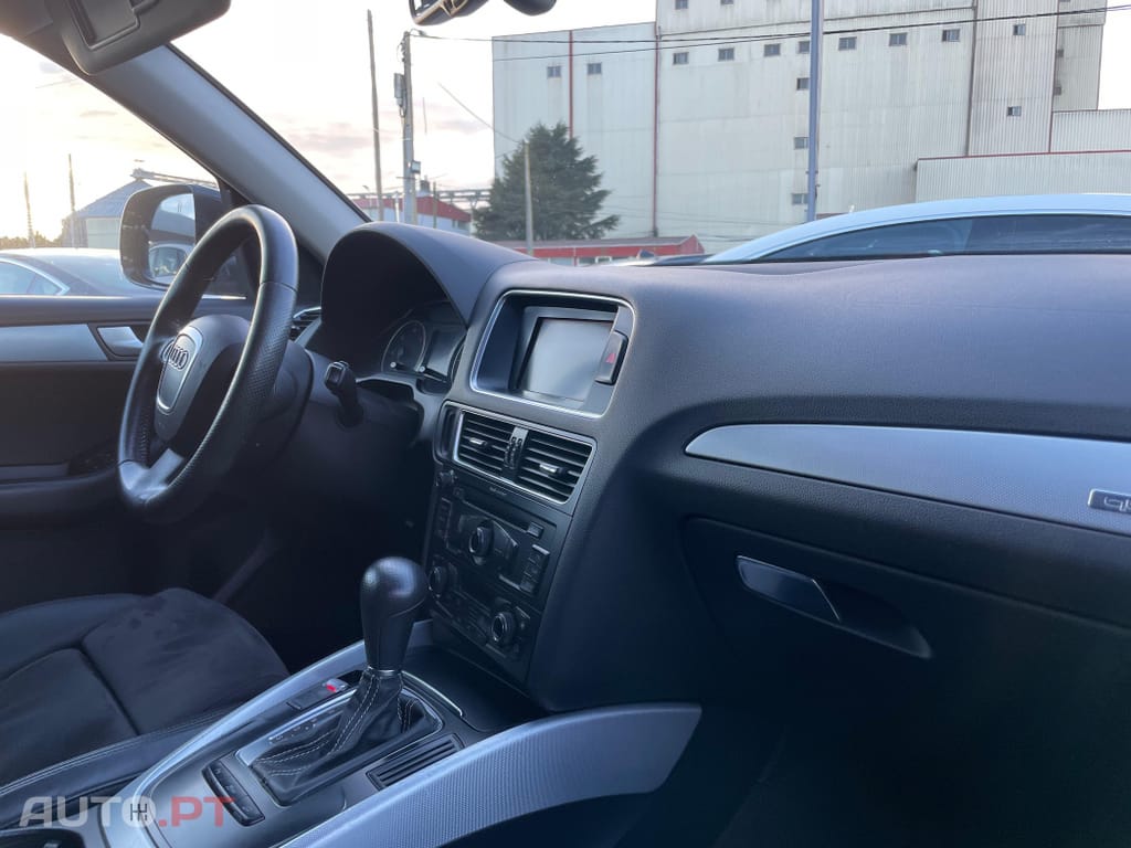 Audi Q5 2.0 TDi Advance S-tronic