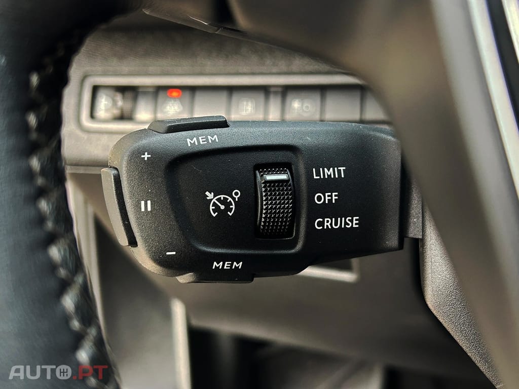Peugeot 3008 1.6 Hybrid4 Allure Pack e-EAT8