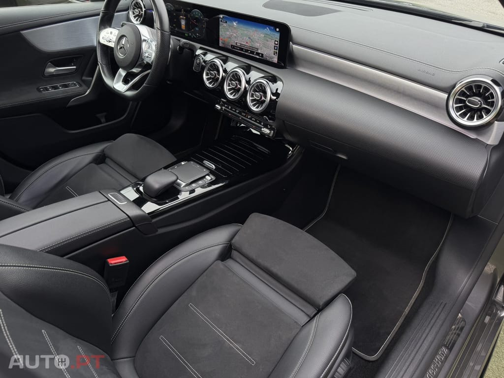 Mercedes-Benz A 250 e AMG Line