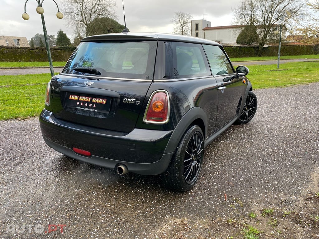 MINI One D