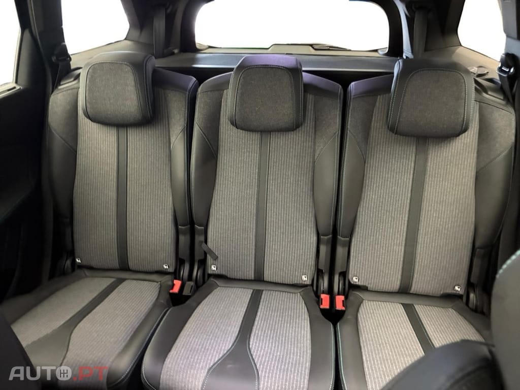 Peugeot 5008 1.5 BlueHDi Allure Pack EAT8