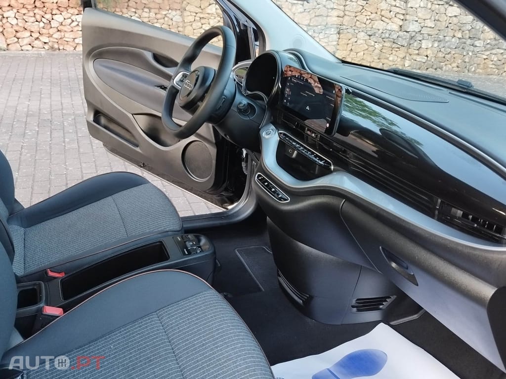 Fiat 500e Icon