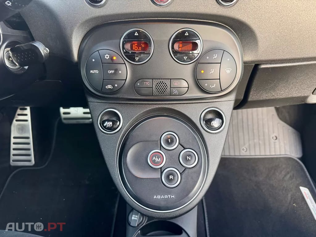 Abarth 595 1.4 T-Jet Competizione MTA