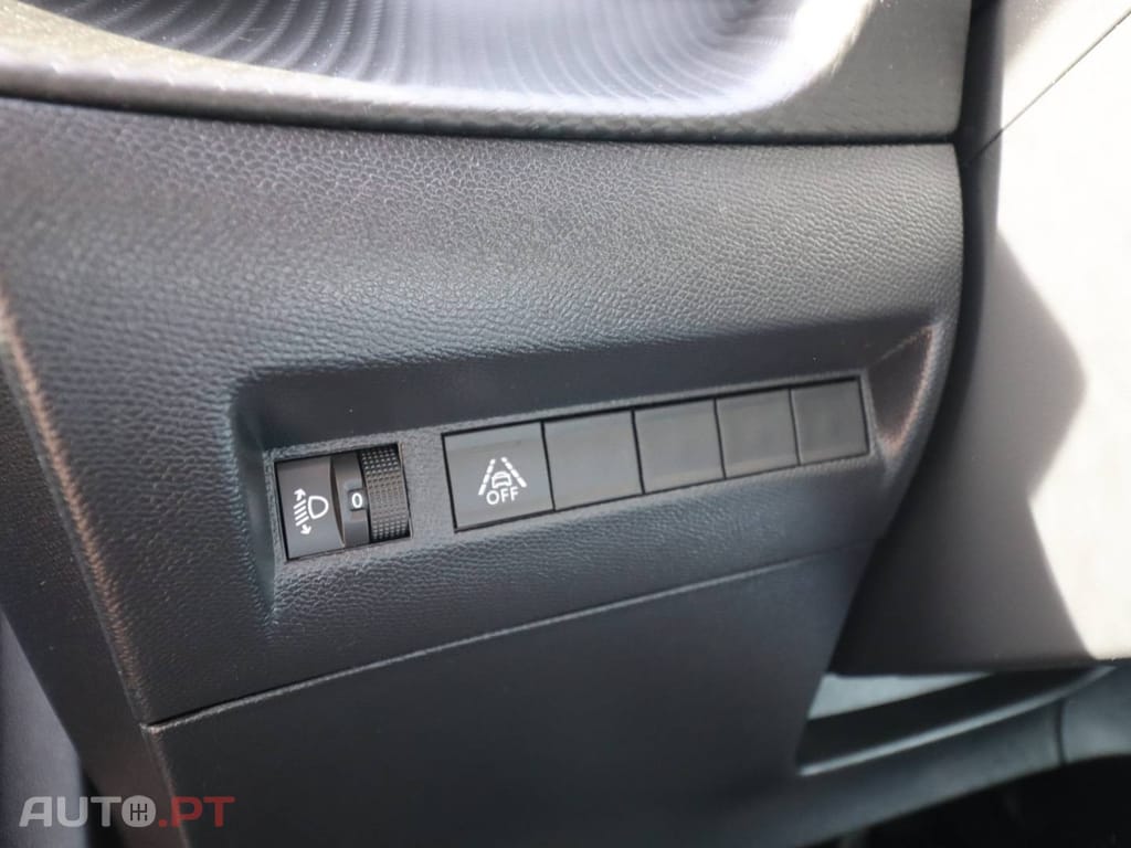 Peugeot 2008 1.2 PureTech Active