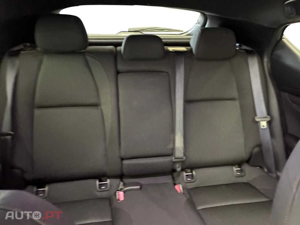 Mazda 3 2.0 e-SKYACTIV-G M Hybrid