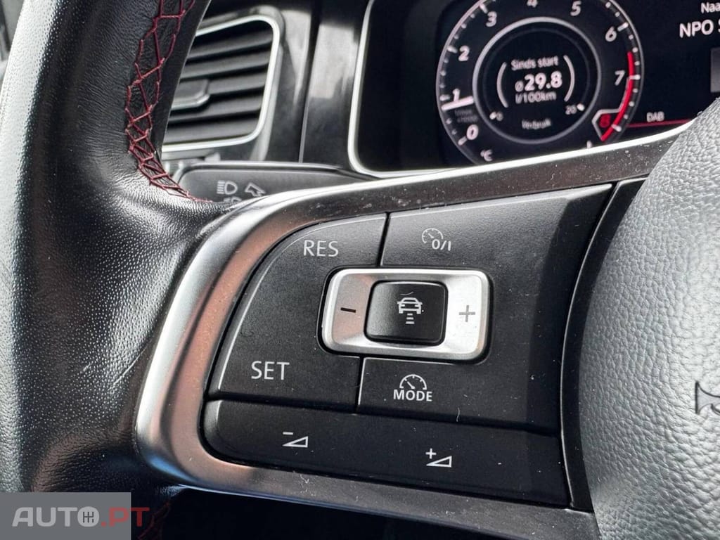Volkswagen Golf 2.0 TSI  GTI Performance