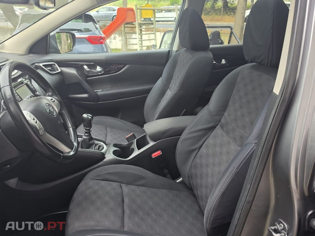 Nissan Qashqai 1.5 dCi Tekna