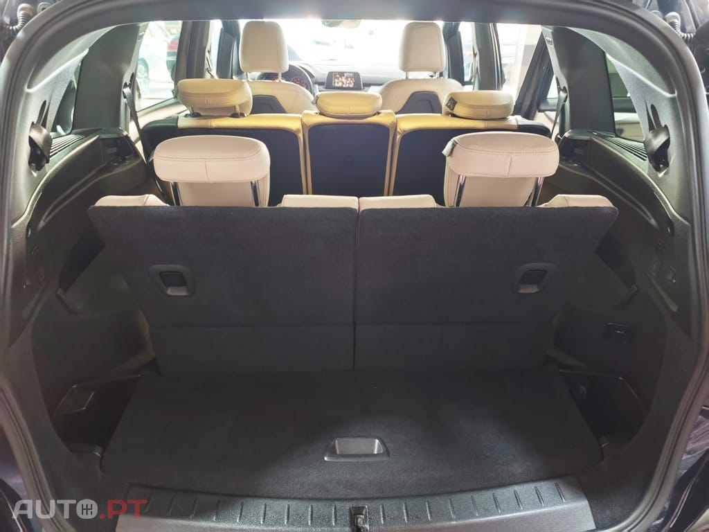 BMW 218 d Line Luxury Auto