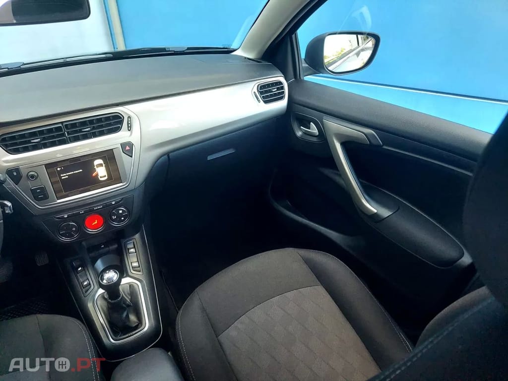 Citroen C-Elysée 1.2 PureTech Shine