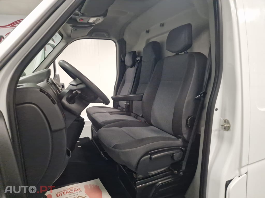 Renault Master L2H2 3.5T 2.3 DCI 130CV IVA DEDUTIVEL