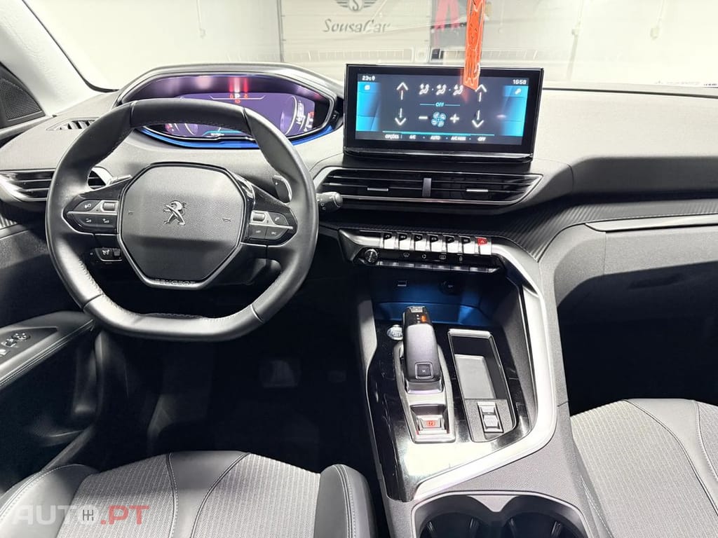 Peugeot 3008 PureTech 130 Stop & Start GPF EAT8 Allure