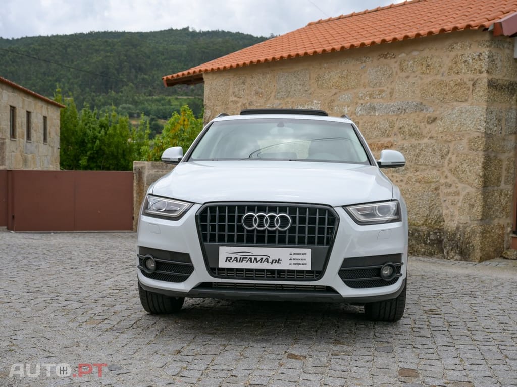 Audi Q3 2.0 TDi Attraction