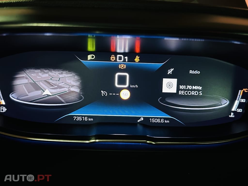Peugeot 5008 1.2 PureTech Allure EAT8