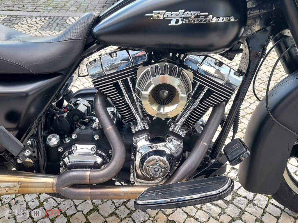 Harley Davidson FLH X Street Glide