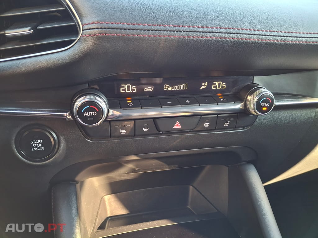 Mazda 3 3 HB 2.0 Skyactive-G 150CV Homura