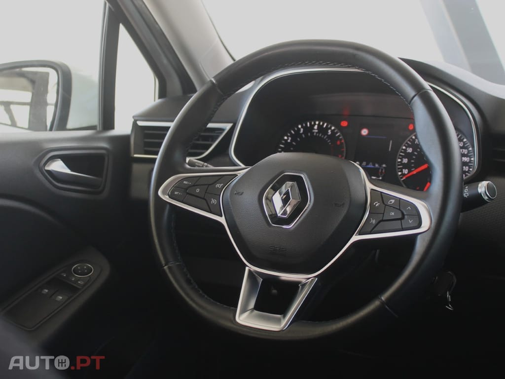 Renault Clio TCe 100 BUSINESS EDITION
