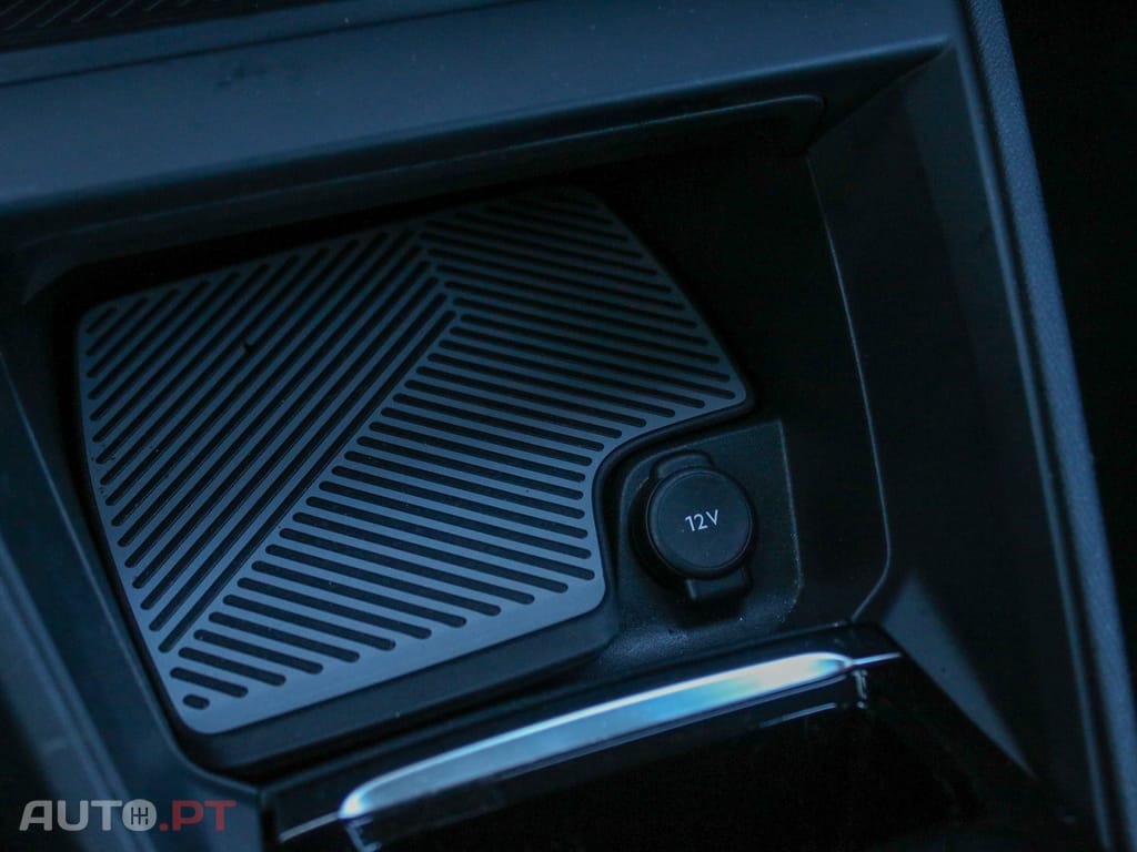 Citroen e-C4 C-Series