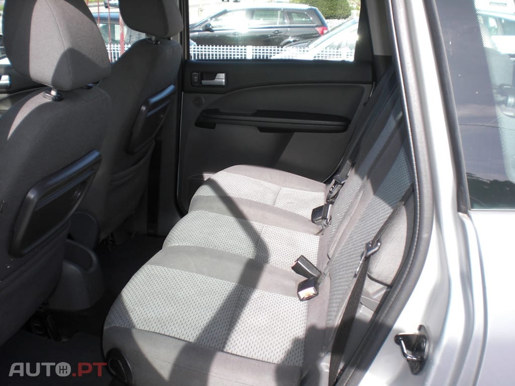 Ford C-Max 2.0 TDCi DPF Ghia