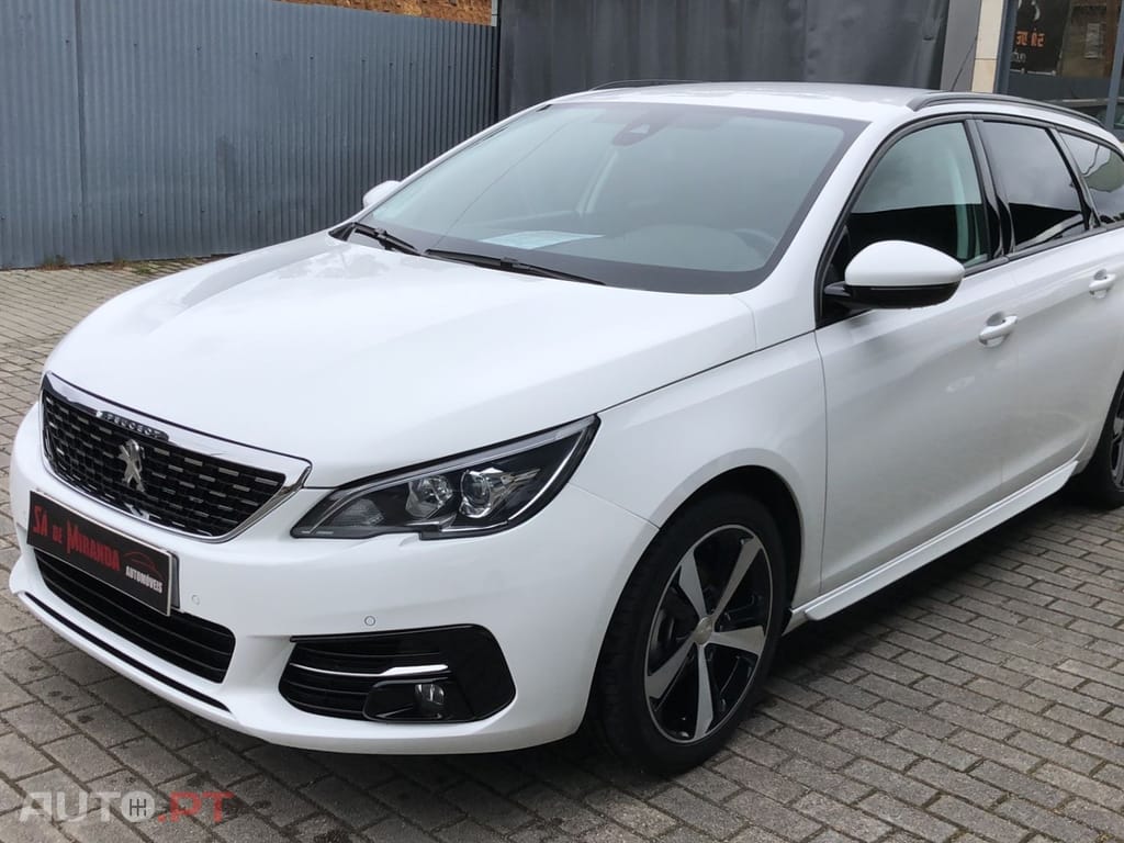 Peugeot 308 1.6 BlueHDi Active J17