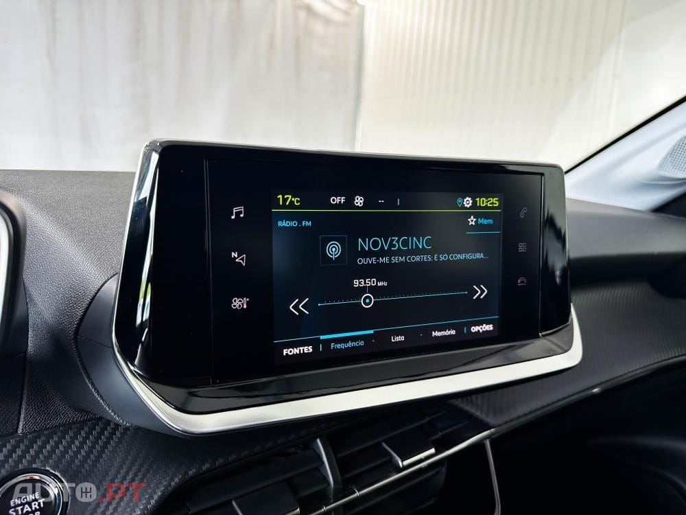Peugeot E-208 50 kWh Allure Pack