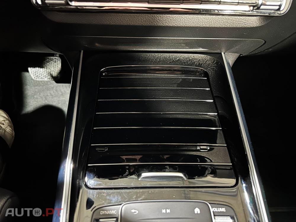 Mercedes-Benz EQA 300 4Matic Progressive