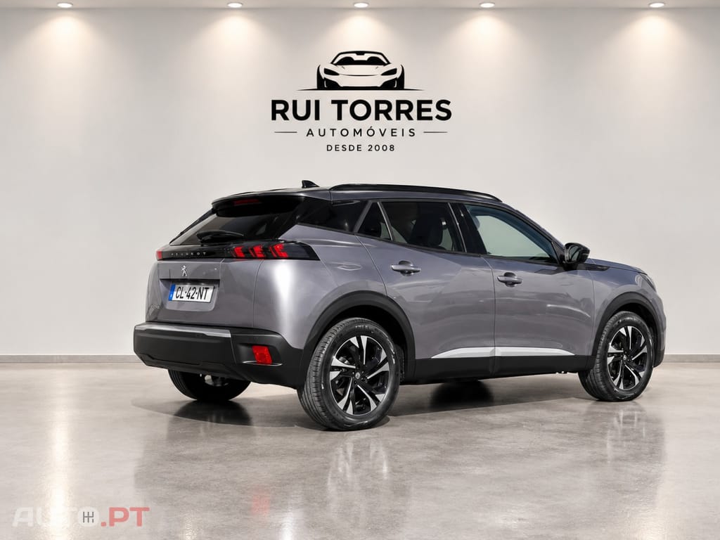 Peugeot E-2008 50 kWh Allure Pack