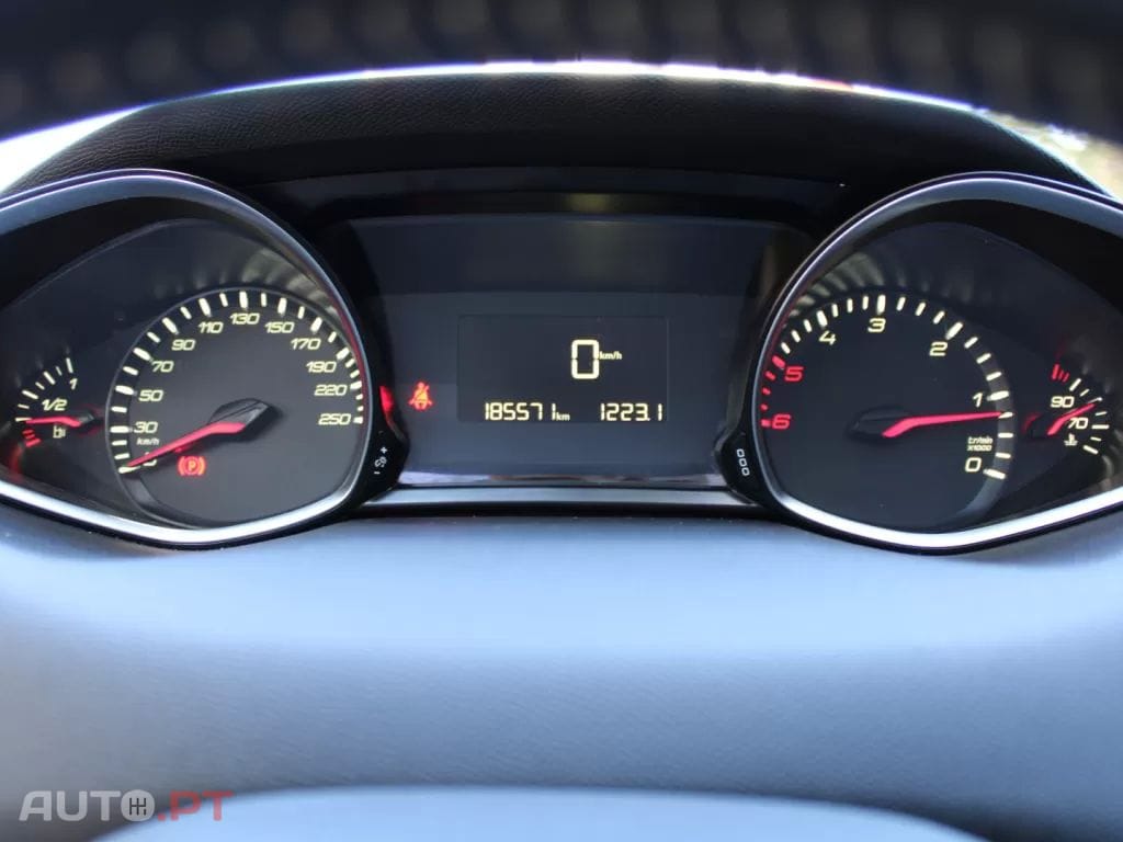 Peugeot 308 SW 1.6 BlueHDi Active J17