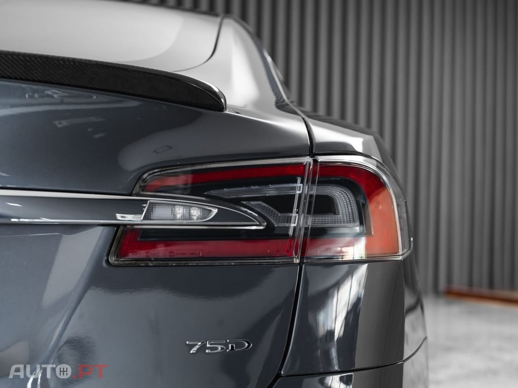 Tesla Model S 75D