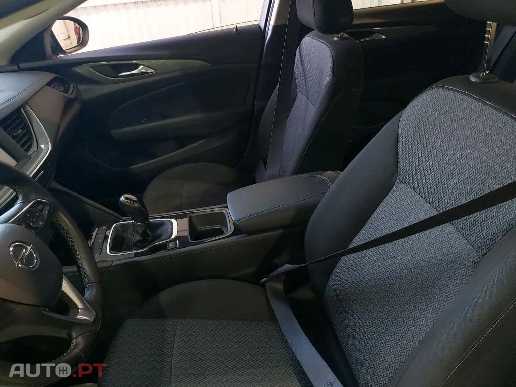 Opel Insignia 1.6 CDTi Business Edition