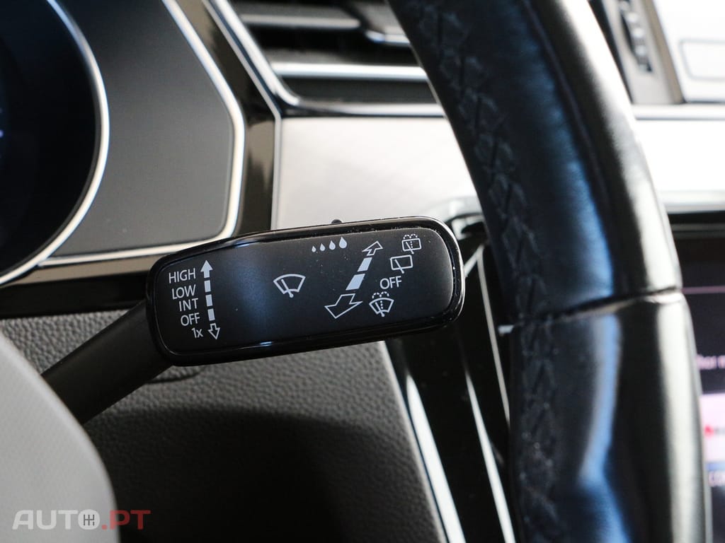 Volkswagen Passat Variant 2.0 TDi Elegance DSG