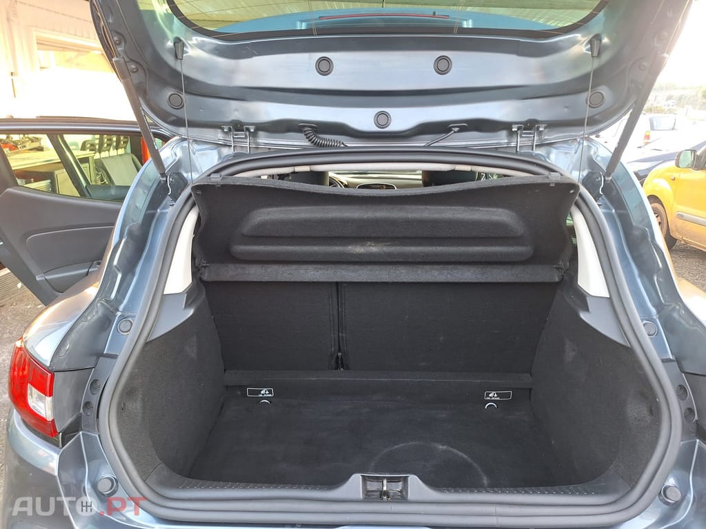 Renault Clio 1.5 dCi Limited