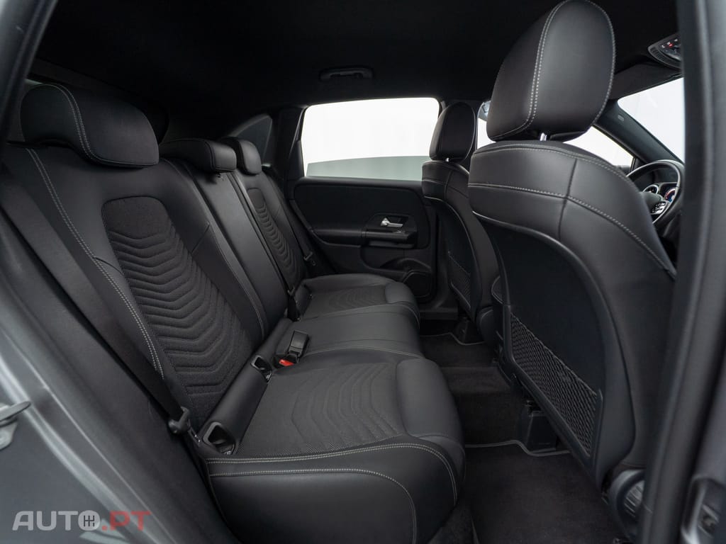 Mercedes-Benz B 250 e Style Plus