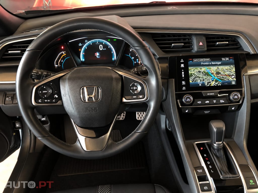 Honda Civic 1.0 i-VTEC Executive CVT