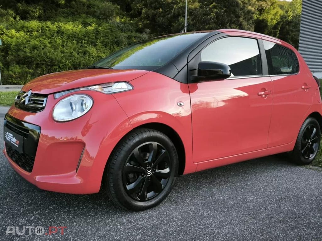 Citroen C1 1.2 VTi Shine