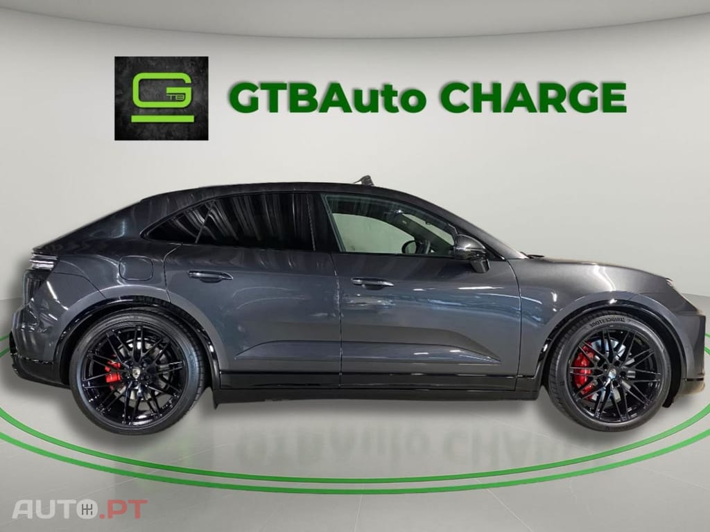 Porsche Macan Turbo  I.V.A DEDUTÍVEL