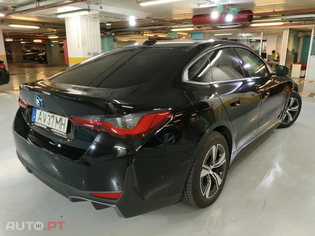 BMW i4 eDrive40