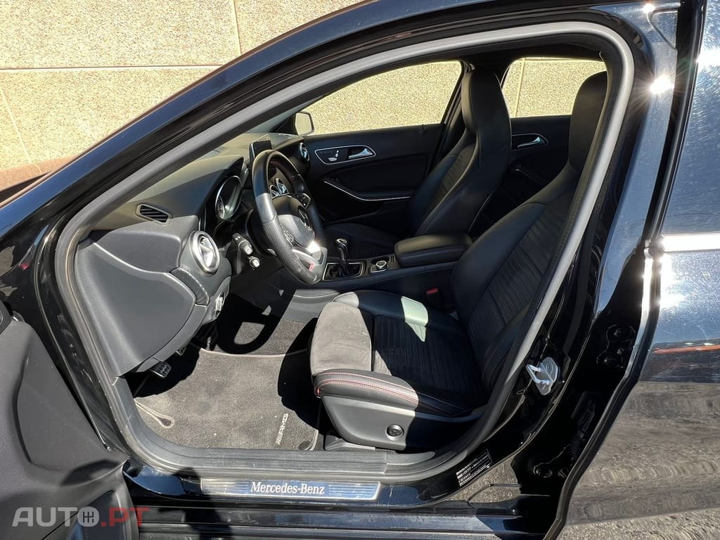 Mercedes-Benz A 180 d AMG Line