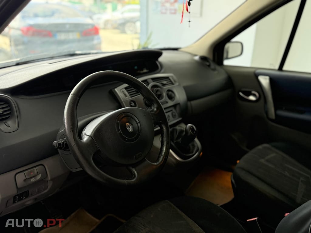 Renault Scénic 1.5 dCi Confort