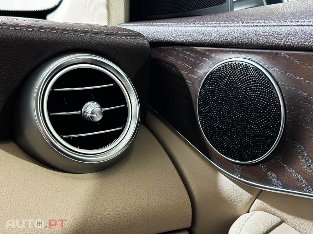 Mercedes-Benz GLC 300 de 4Matic 9G-TRONIC AMG Line