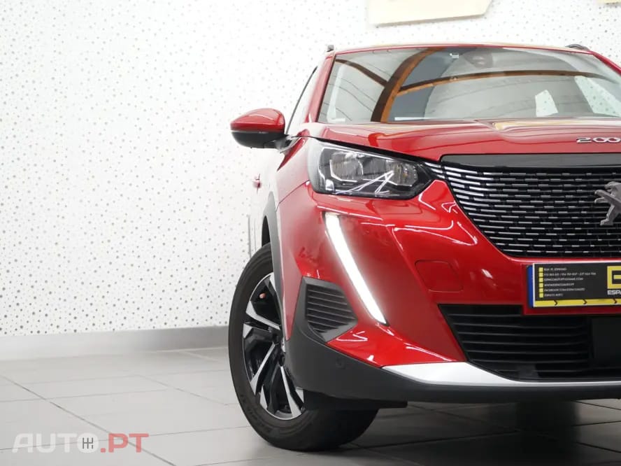 Peugeot 2008 1.2 PureTech Allure Pack