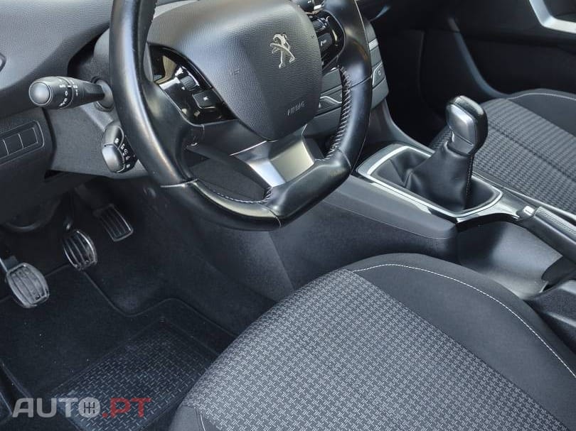 Peugeot 308 1.6 BlueHDi Style