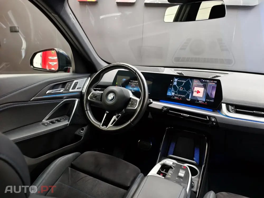 BMW iX1 xDrive30 Pack Desportivo M