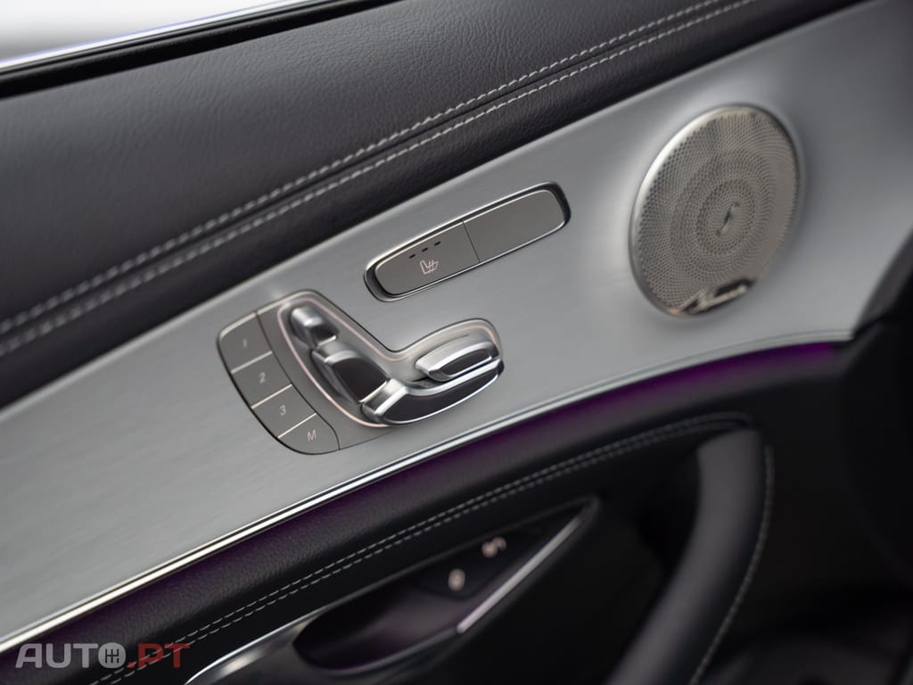 Mercedes-Benz E 300 de AMG Line