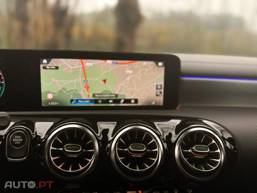 Mercedes-Benz A 250 AMG Line