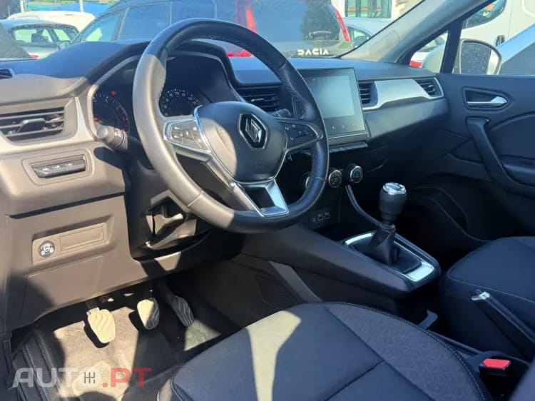 Renault Captur 1.0 TCe Equilibre Bi-Fuel — fotografia 8