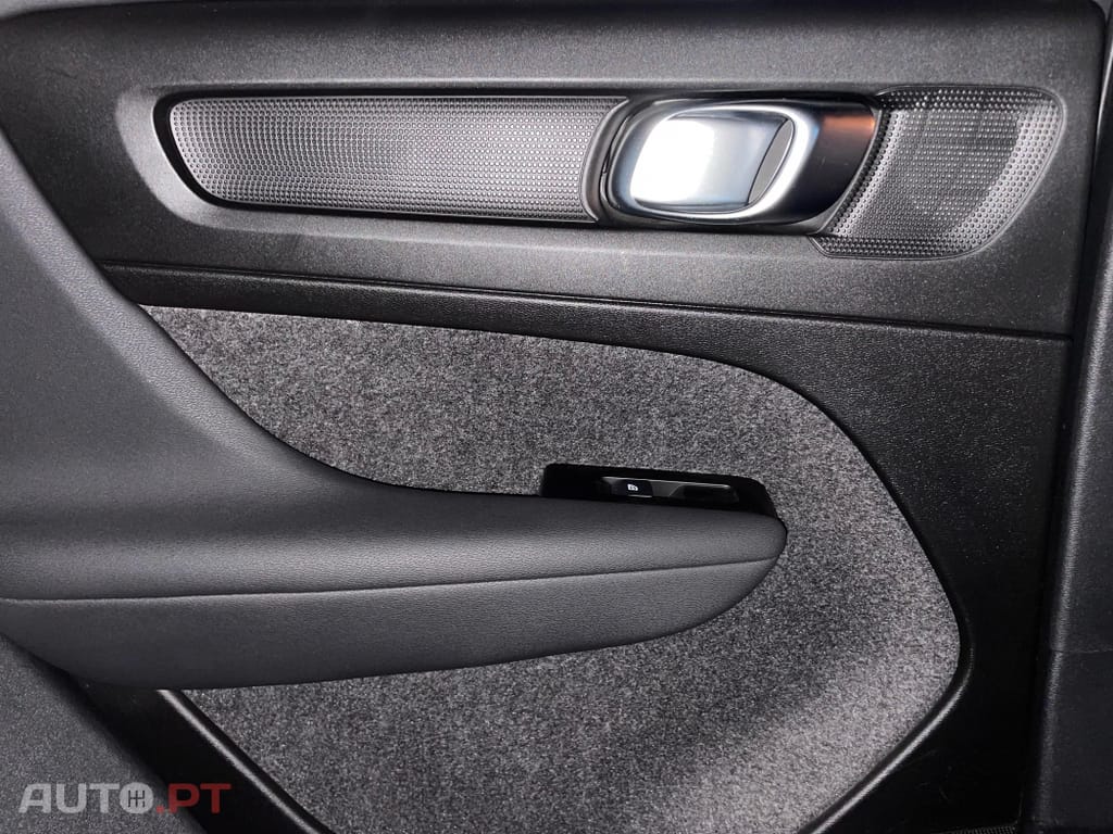 Volvo XC40 1.5 T4 PHEV Essential