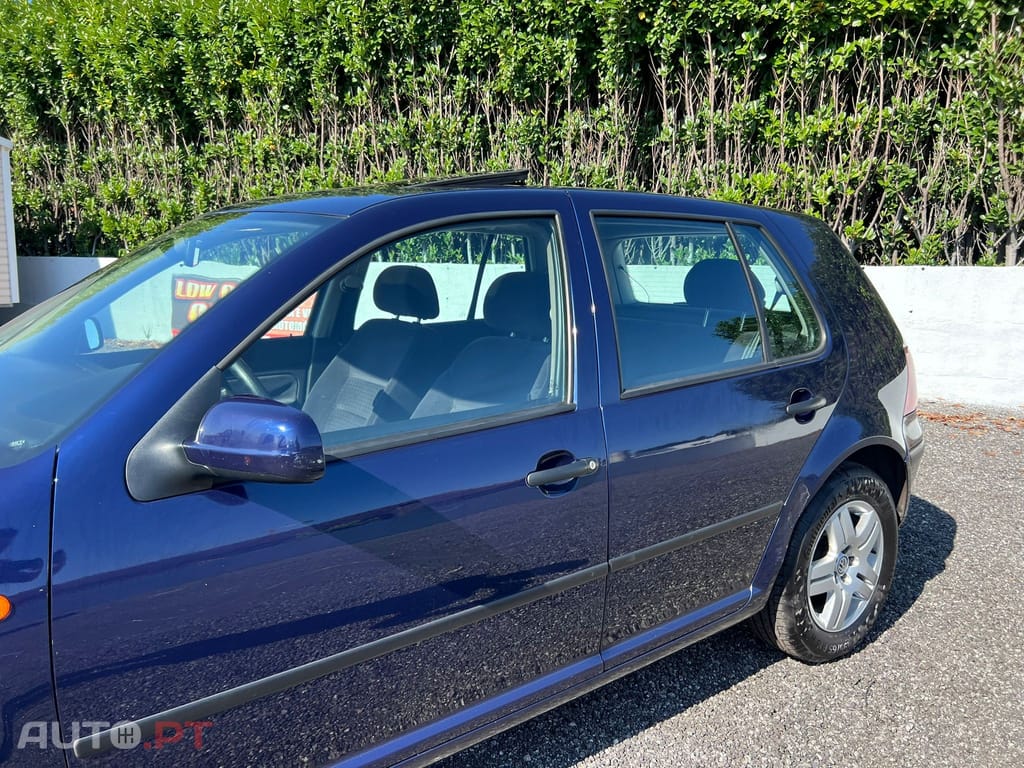 Volkswagen Golf 1.4i Confortline